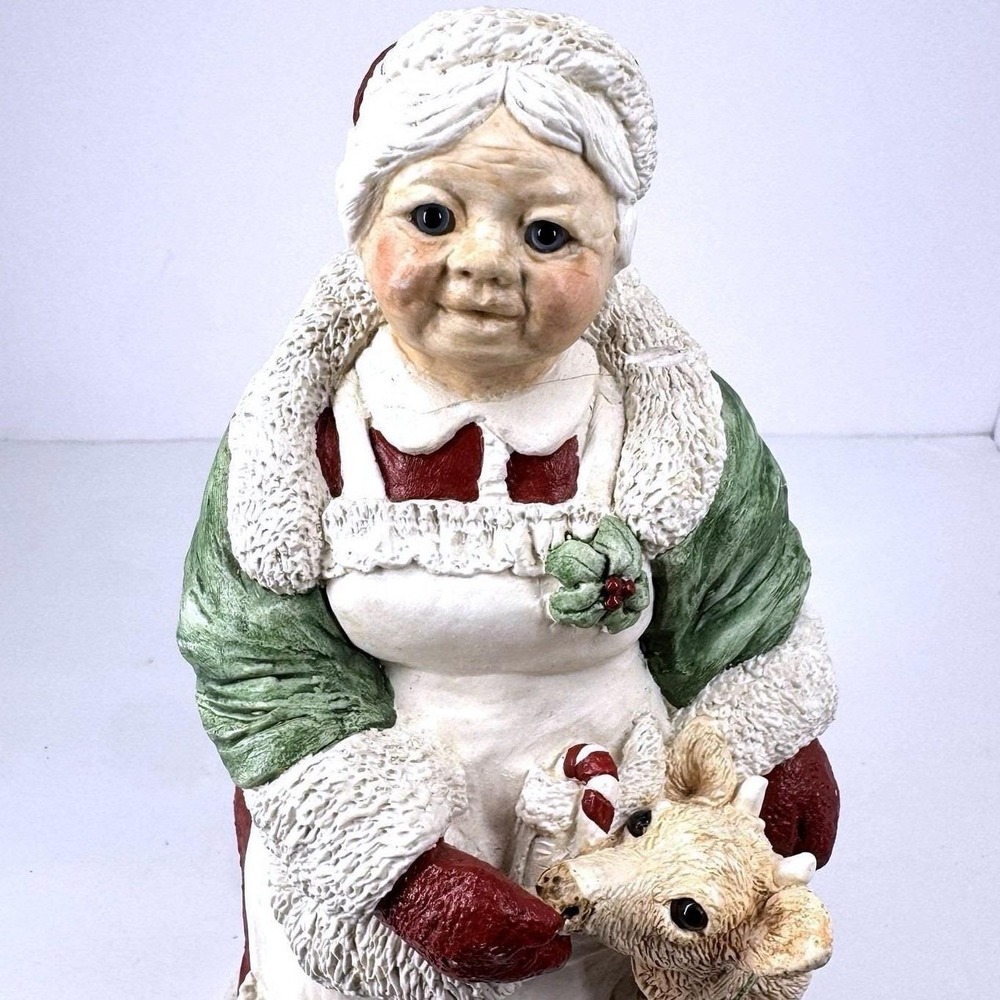 United Design Corp Legend of Santa Mrs Claus Reindeer Figurine 3452/15000